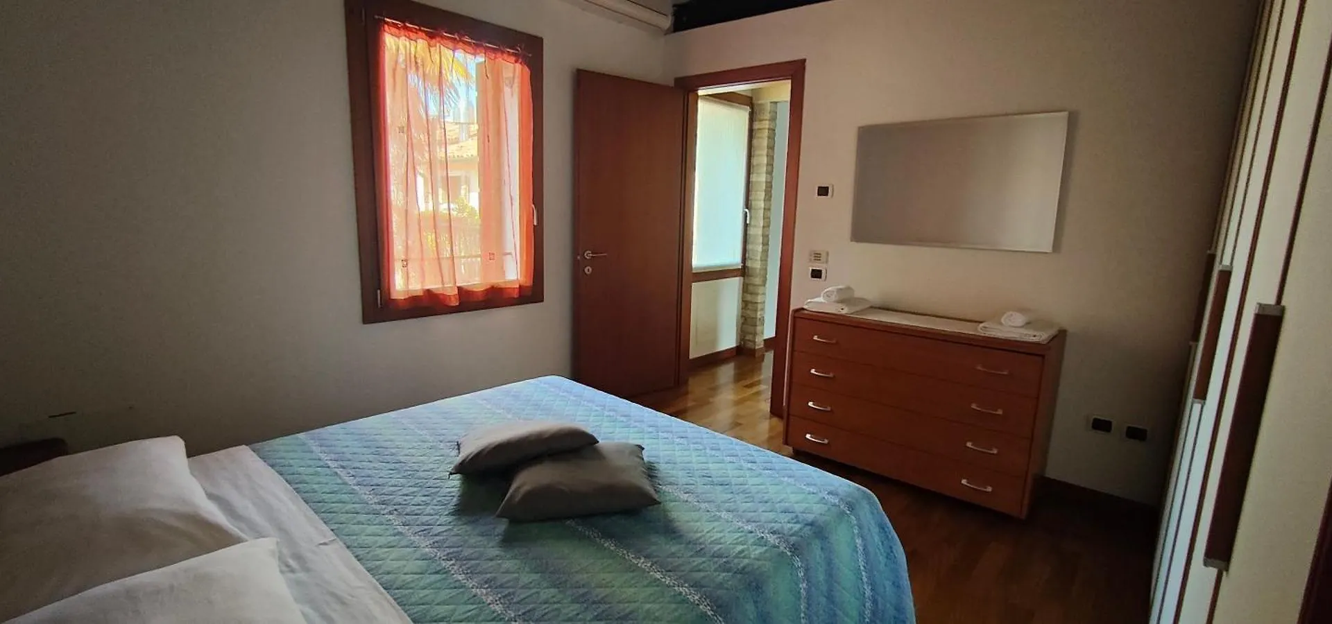 Urban 34 Apartment Treviso 0*,